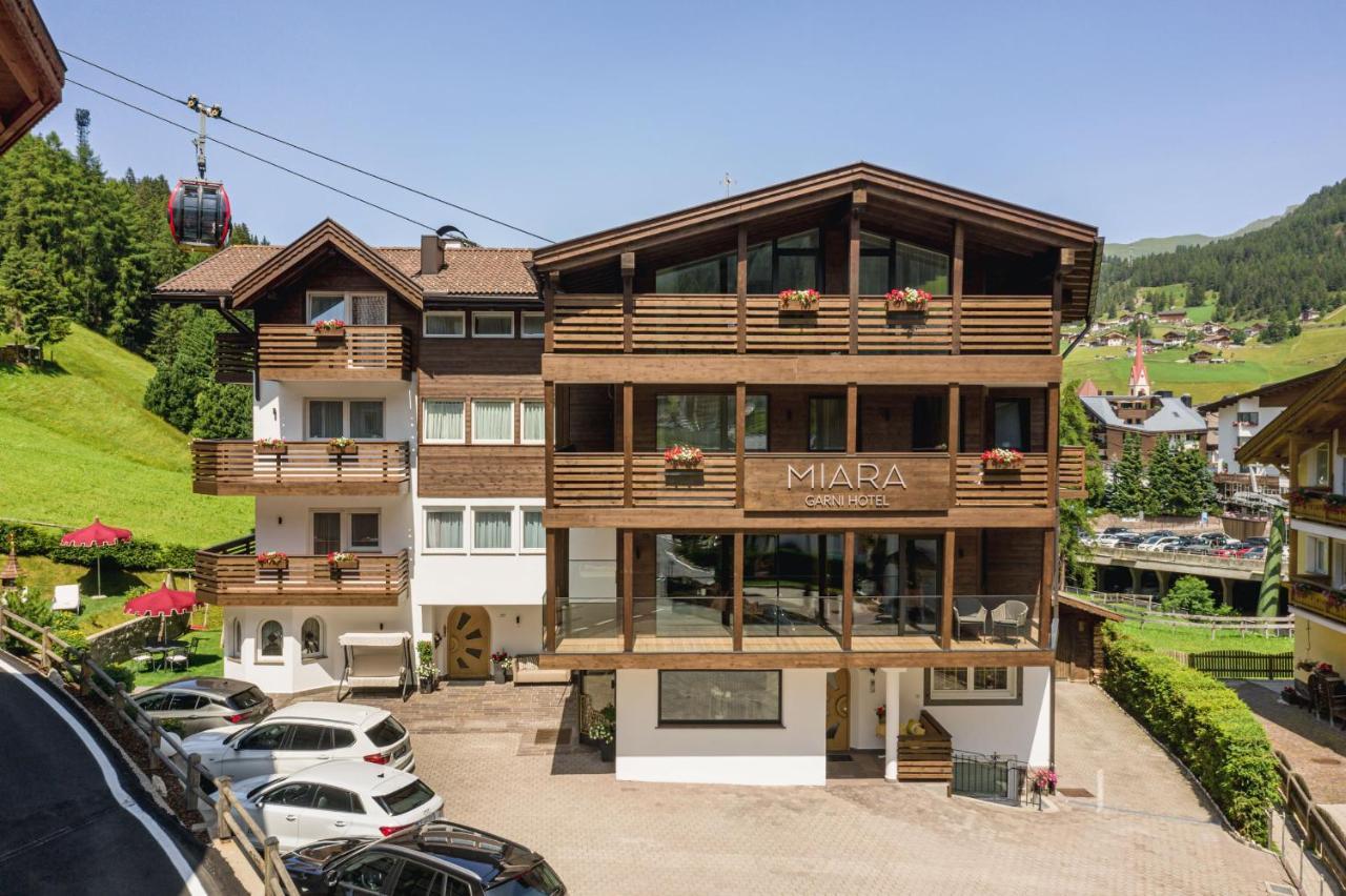 Garni Hotel Miara - Your Dolomites Home Selva di Val Gardena Exterior foto