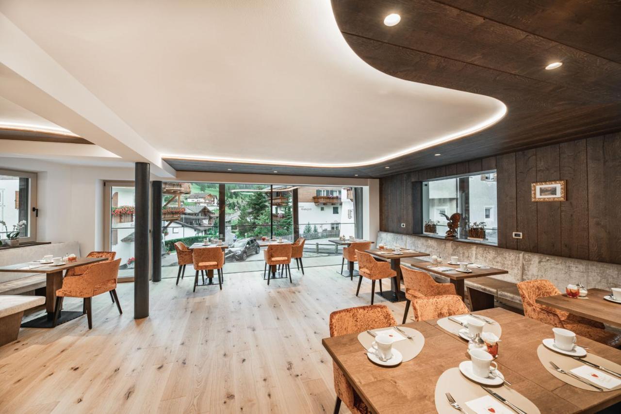 Garni Hotel Miara - Your Dolomites Home Selva di Val Gardena Exterior foto