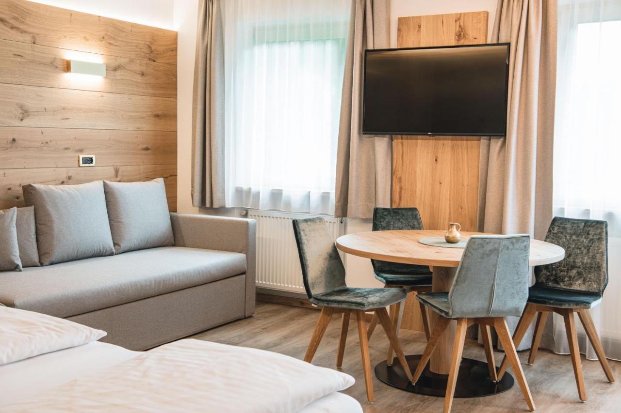 Garni Hotel Miara - Your Dolomites Home Selva di Val Gardena Exterior foto