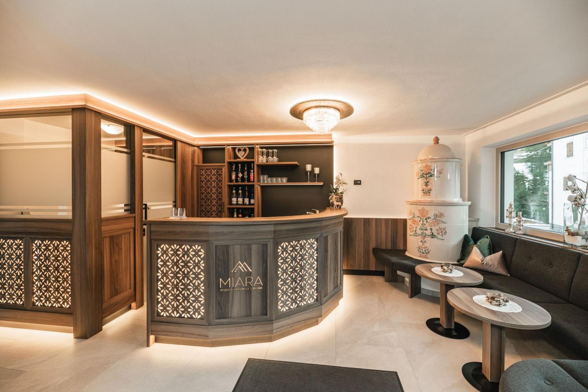 Garni Hotel Miara - Your Dolomites Home Selva di Val Gardena Exterior foto